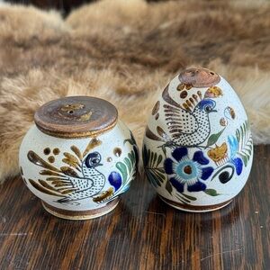 Vintage Tonala Pottery Salt Pepper Shakers Hand Painted Floral Birds Mexico
